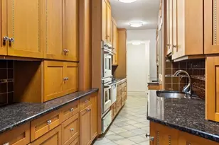 151 W 86th St, New York City, NY 10024 - Photo 4