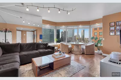 150 W 56th Street #3107, New York, NY 10019 - Photo 2