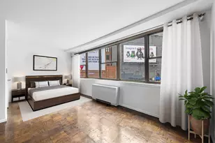 225 E 36th St, New York City, NY 10016 - Photo 2