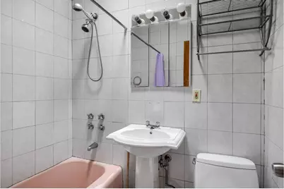 315 E 28th Street, New York City, NY 11226 - Photo 10