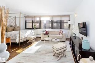 210 E 15th St, New York City, NY 10003 - Photo 2