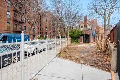 27 E 18th Street #Building, New York City, NY 11226 - Photo 2