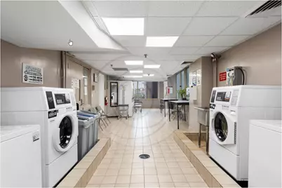 236 E 47th Street #25D, New York City, NY 10017 - Photo 10