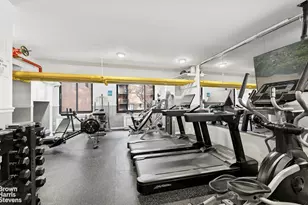 300 Albany St, New York City, NY 10280 - Photo 8