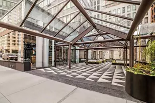 62 W 62nd St, New York, NY 10023 - Photo 10