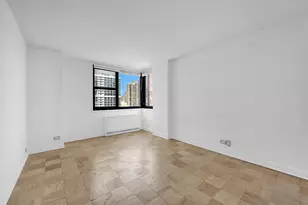 340 E 93rd St, New York City, NY 10128 - Photo 8