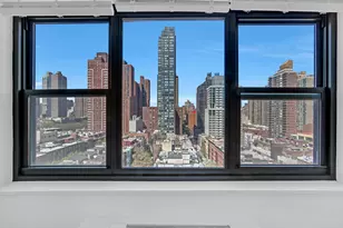 340 E 93rd St, New York City, NY 10128 - Photo 10