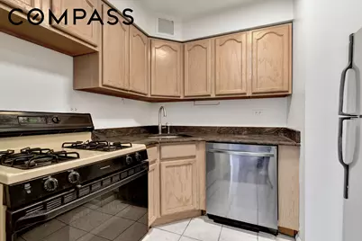 400 E 70th Street #702, New York City, NY 10021 - Photo 4