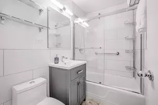 245 E 24th St, New York City, NY 10010 - Photo 2