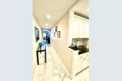 111 E 56th Street #907, New York City, NY 10022 - Photo 4