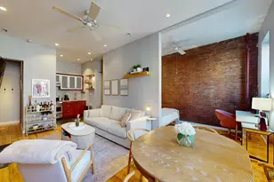 256-260 W 21st St, New York City, NY 10011 - Photo 2