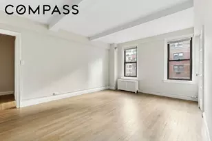 321 E 54th St, New York City, NY 10022 - Photo 4