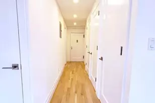 365 W 20th St, New York City, NY 10011 - Photo 22