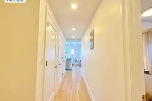 365 W 20th St, New York City, NY 10011 - Photo 14