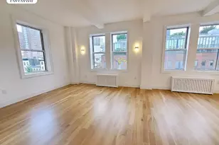 365 W 20th St, New York City, NY 10011 - Photo 6