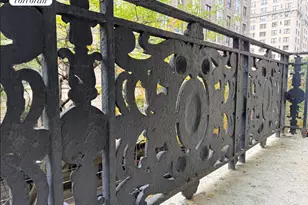 207 W 98th St, New York City, NY 10025 - Photo 2