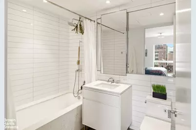 150 E 23rd Street #14C, New York City, NY 10010 - Photo 8