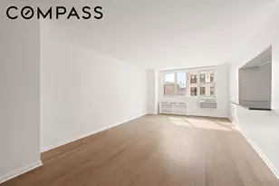 77 7th Ave, New York City, NY 10011 - Photo 2