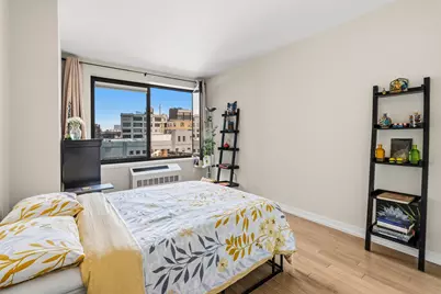 21-45 44th Drive #4-I, New York City, NY 11101 - Photo 10