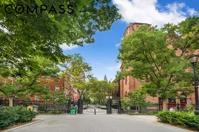 210 E 17th Street #5C, New York City, NY 10003 - Photo 10