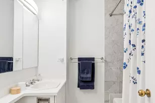 255 W 85th St, New York City, NY 10024 - Photo 6