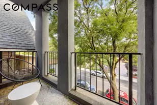 246 Maple St, New York City, NY 11225 - Photo 8