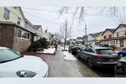 718 E 39th Street #1, Brooklyn, NY 11203 - Photo 16