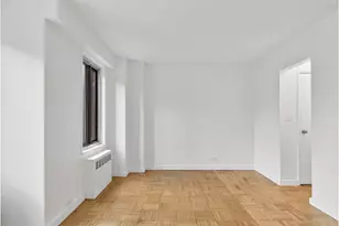 175 W 12th St, New York City, NY 10011 - Photo 8