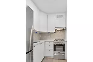 175 W 12th St, New York City, NY 10011 - Photo 6