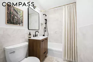 379 West St, New York City, NY 10014 - Photo 4
