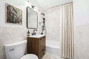 379 West St, New York, NY 10014 - Photo 4