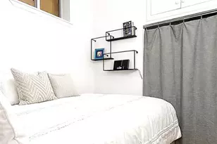 305 W 55th St, New York City, NY 10019 - Photo 4