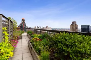 300 E 59th St, New York City, NY 10022 - Photo 14