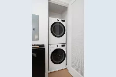 517 W 29th Street #4F, New York, NY 10001 - Photo 10