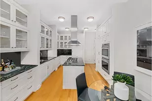 15 Central Prk W, New York City, NY 10023 - Photo 12