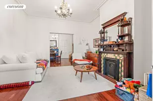 25-04 21st St, New York City, NY 11102 - Photo 2