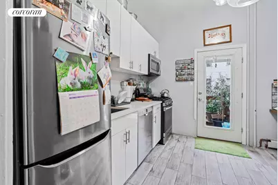 25-04 21st Street, Astoria, NY 11102 - Photo 4