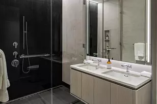 77 Charlton St, New York, NY 10014 - Photo 4