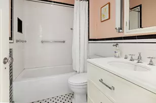 426 W Broadway, New York City, NY 10012 - Photo 6