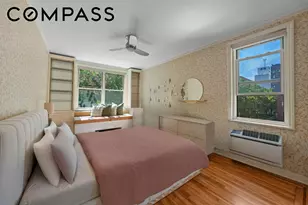 310 W 55th St, New York City, NY 10019 - Photo 12