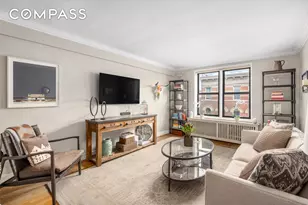 350 Bleecker St, New York City, NY 10014 - Photo 1