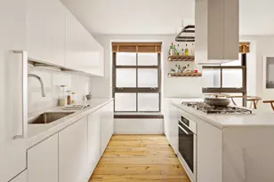 374 Broome St, New York City, NY 10013 - Photo 8