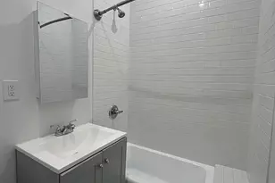 21-48 45th Ave, Long Island City, NY 11101 - Photo 2