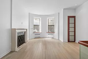 303 W 80th St, New York City, NY 10024 - Photo 2