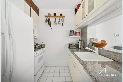 200 Riverside Boulevard #12B, New York City, NY 10069 - Photo 2