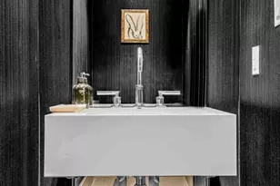 242 Broome St, New York City, NY 10002 - Photo 8