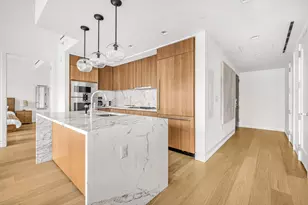 242 Broome St, New York, NY 10002 - Photo 4