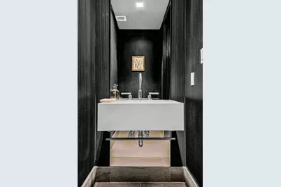 242 Broome Street #8A, New York City, NY 10002 - Photo 8