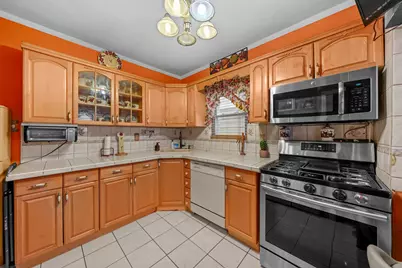 1647 E 49th Street, Brooklyn, NY 11234 - Photo 4