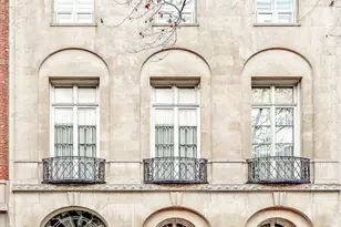 117 E 70th St, New York City, NY 10021 - Photo 2